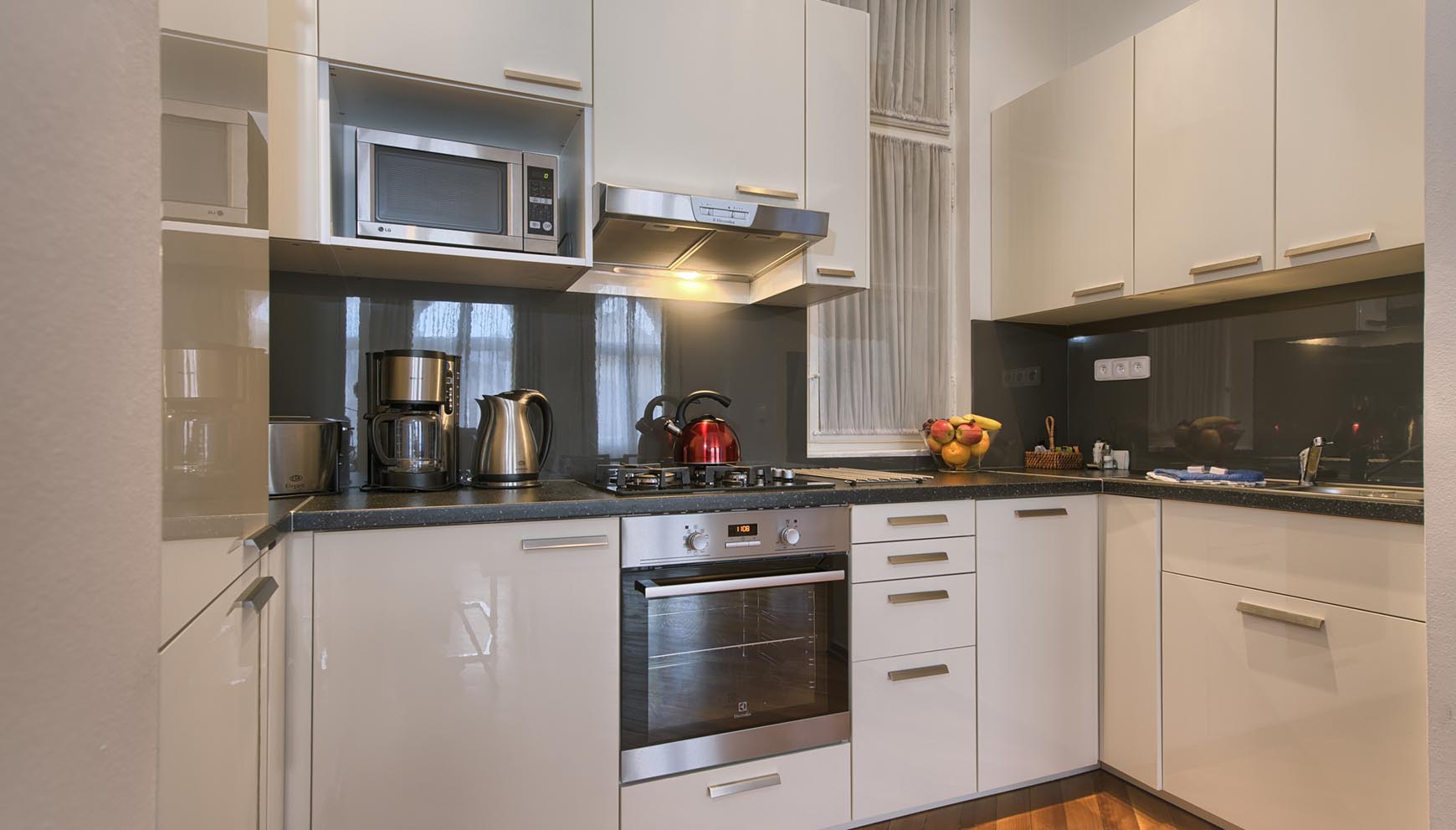 Kitchen in a a one bedroom apartment type 3 in Residence Masna